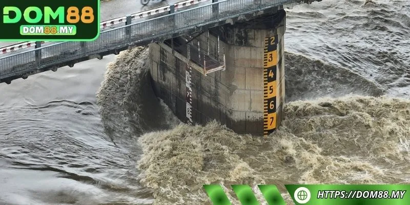 Khi nằm mơ thấy nước chảy xiết hãy đánh ngay con 07 - 70